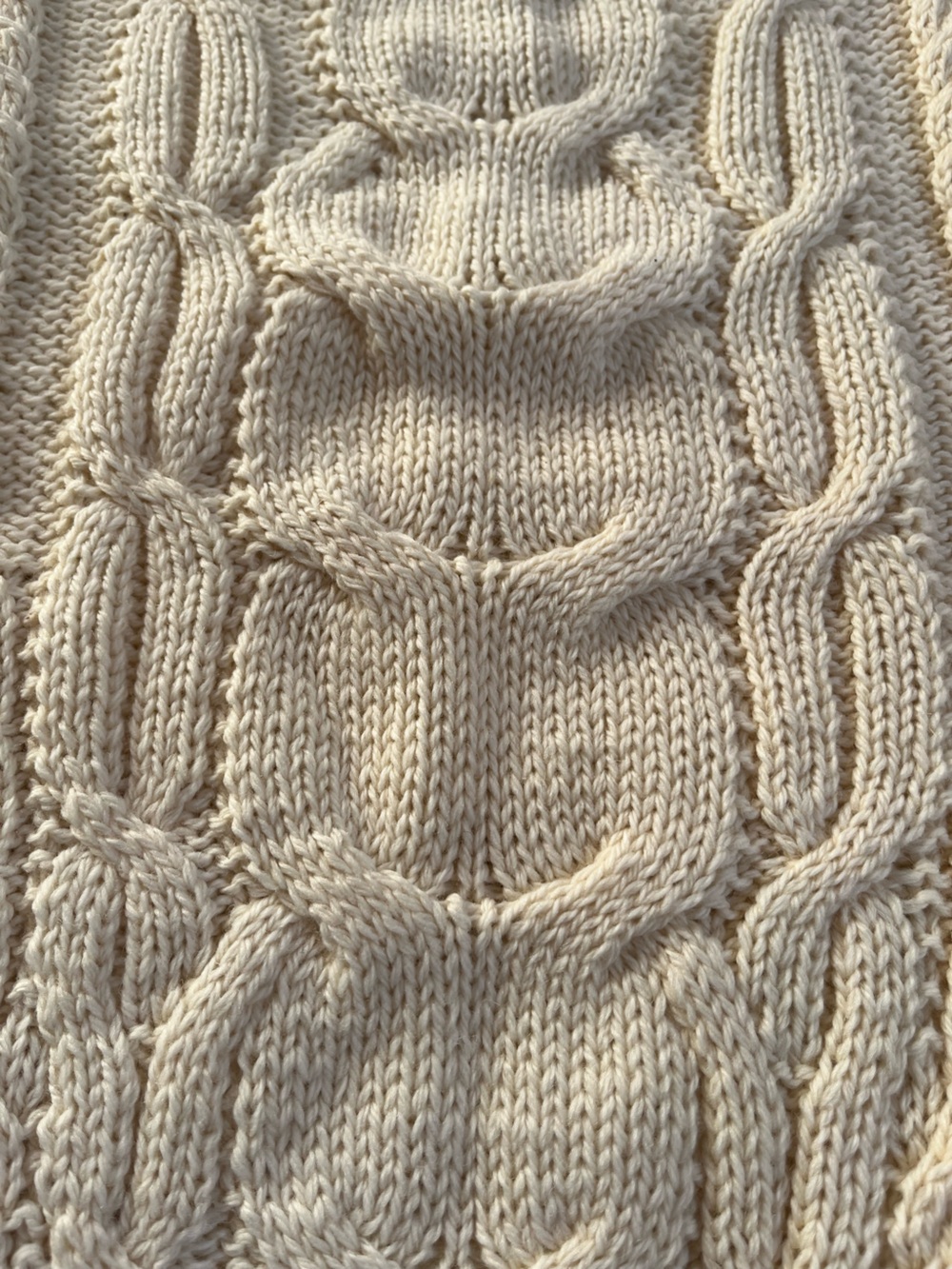 Aran Mor Made in Ireland Cream 100% Merino Wool Cable Fisherman Knit Sweater - Picture 2 of 8
